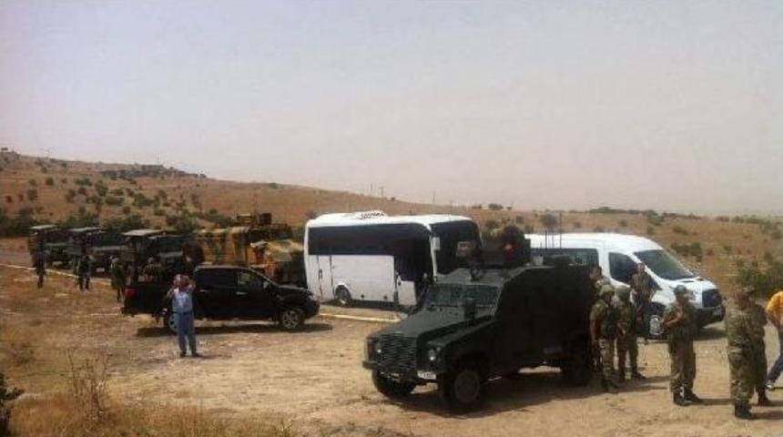 İşlerine Son Verilecek Tpıc Iş&ccedil;ileri, Diyarbakır Ve Batman'da Eylemde