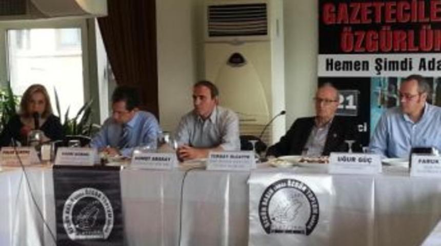 Basın Konseyi Başkanı T&uuml;ren&ccedil;: Yargı Bağımsızlığı Ve Basın &Ouml;zg&uuml;rl&uuml;ğ&uuml; Iki B&uuml;y&uuml;k Sorunumuz