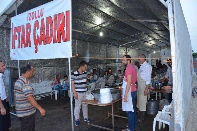 İzollu’da Baba Vasiyeti İftar Çadırı