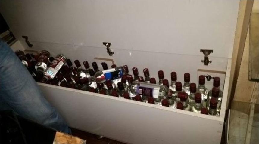 Adana&rsquo;da Ka&ccedil;ak&ccedil;ılık Operasyonu