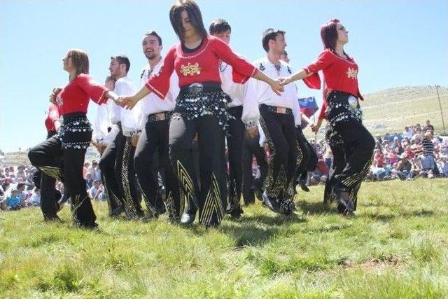 Bayburt’ta Şölen Heyecanı Başladı