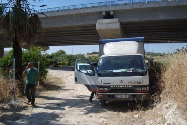 Gaziantep'te Çalınan Kamyonet Nizip'te Bulundu