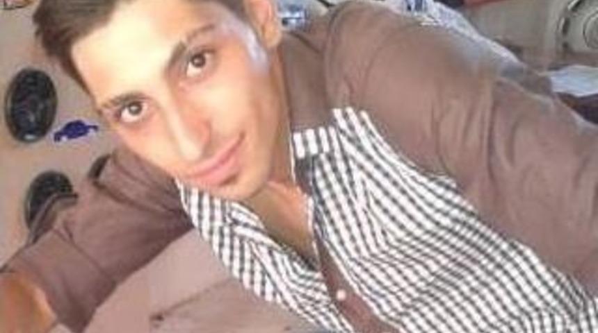 Facebook’a İntihar Notu Bırakıp, Kendini Astı