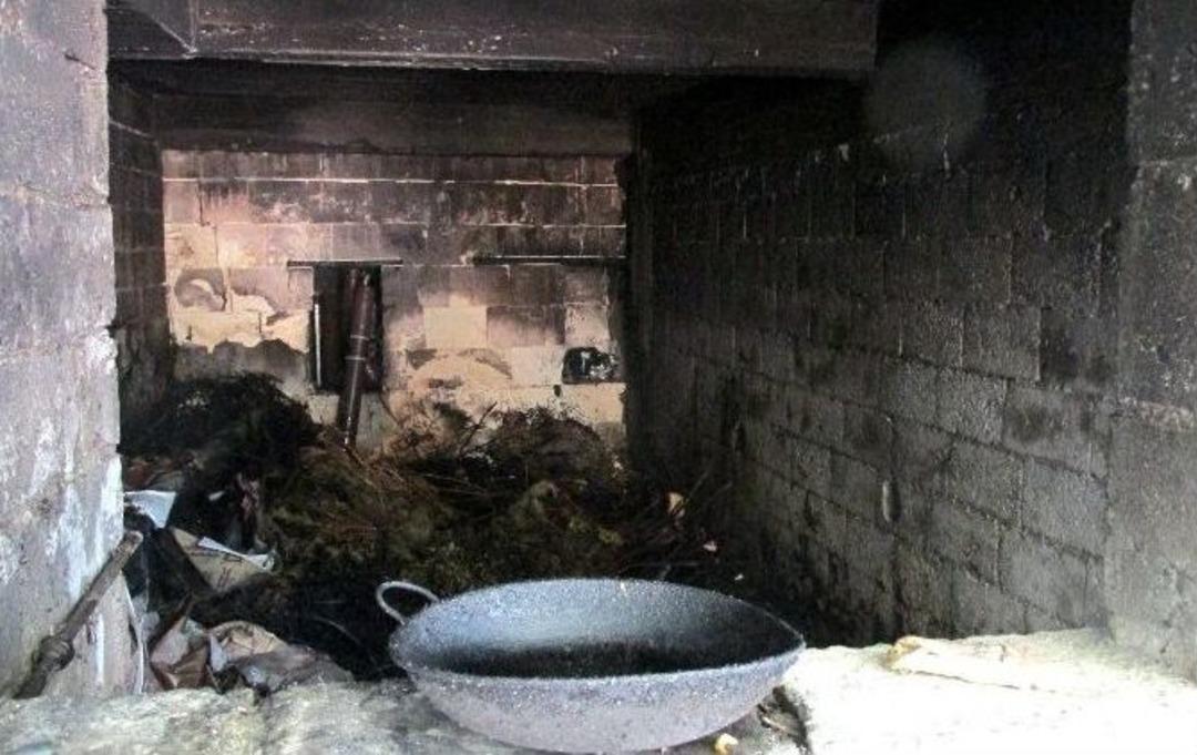 Suriyeli Ailenin Evinde Yangın