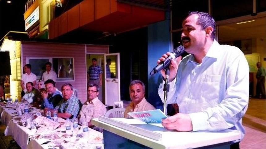 Ak Partili&rsquo;ler İftarda Bir Araya Geldi