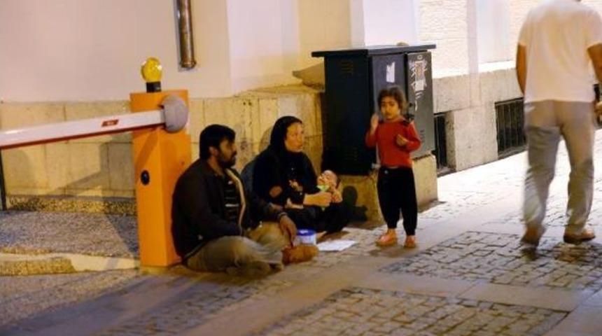 Antalya'da Suriyeli Dilenci Istilası