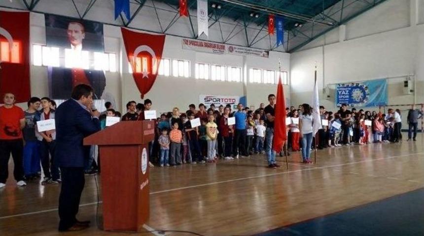 Gümüşhane’de Yaz Spor Okulları Açıldı