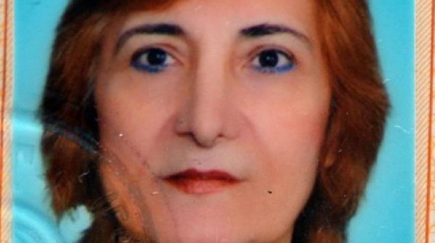 Kaldırıma Bir Adım Kala &Ouml;ld&uuml;