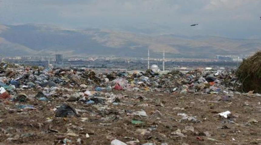 Konya'da &Ccedil;&ouml;pl&uuml;k Alanda Bebek Cesedi Bulundu (2)