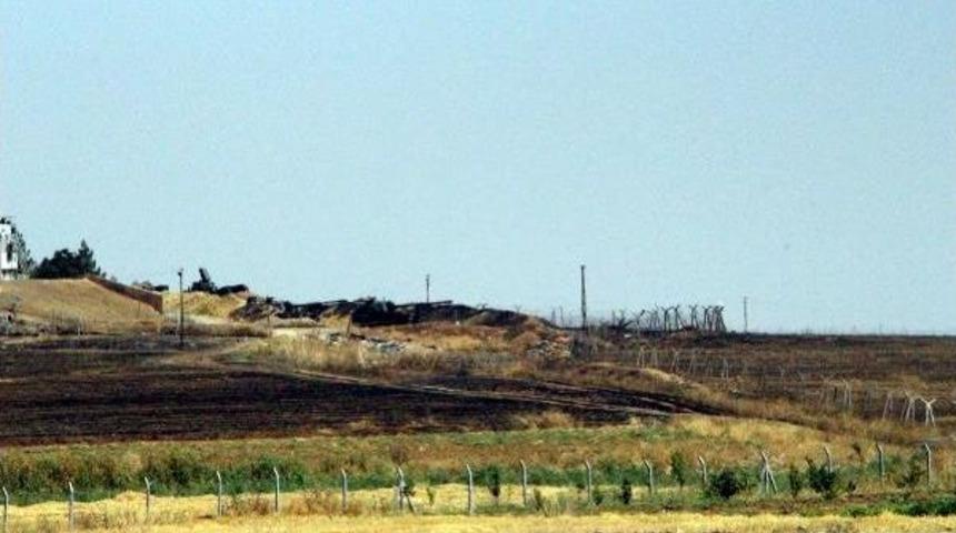 Nusaybin'de Suriye Sınırına Kazılan Hendek 500 Metreye Ulaştı