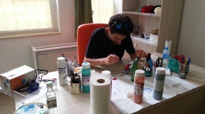 Avrupa&rsquo;dan G&ouml;n&uuml;ll&uuml; Gen&ccedil;ler, Uluslararası &Ouml;ğrenci Sergisi A&ccedil;acak