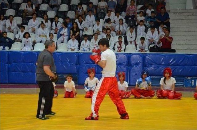 Yaz Spor Okullarının Açılış Töreni Yapıldı