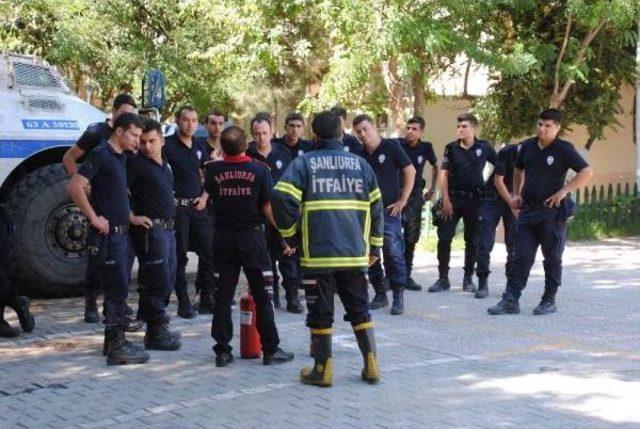 İtfaiyeden Polise Yangın Söndürme Eğitimi