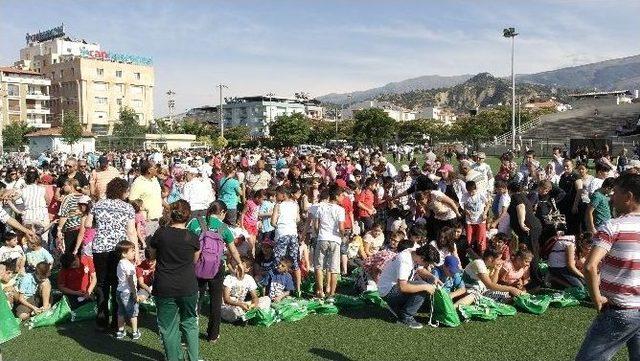 Salihli’de Yaz Spor Okulları Kapılarını Açtı