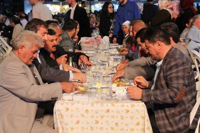 Bağcılar’da Sahur Bereketi