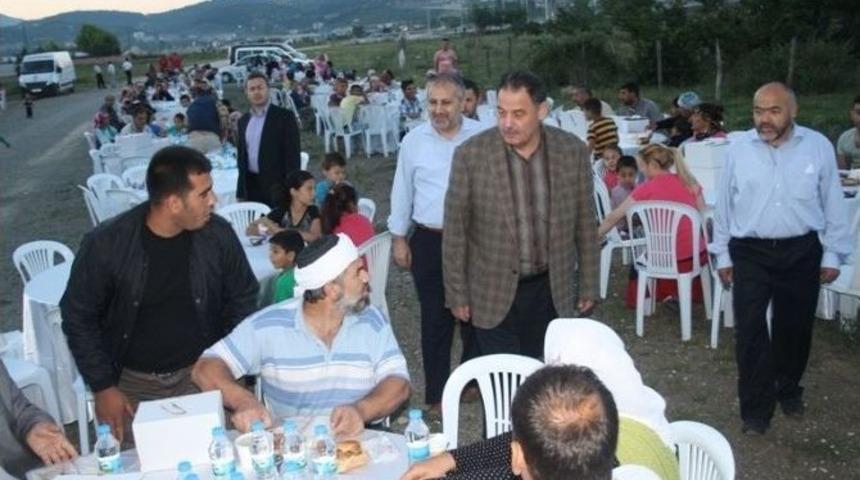 İyilik Sofrası Ramon Mahallesinde Kuruldu