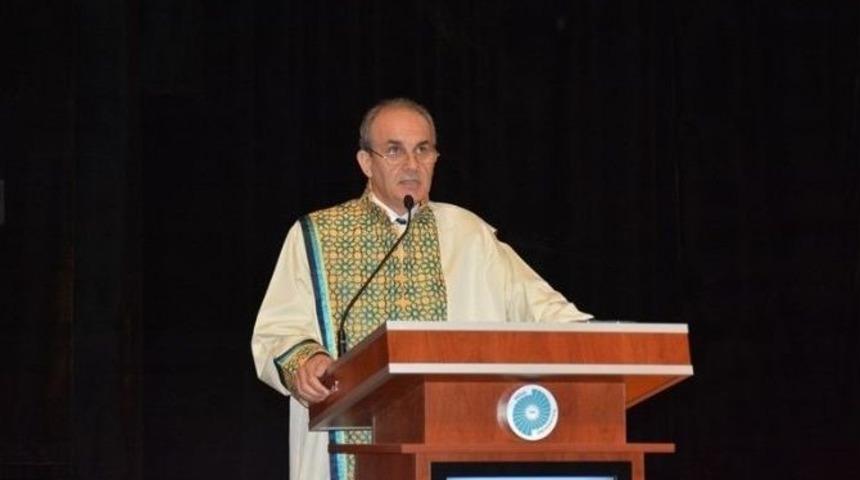 Niğde &Uuml;niversitesinde Mezuniyet Coşkusu