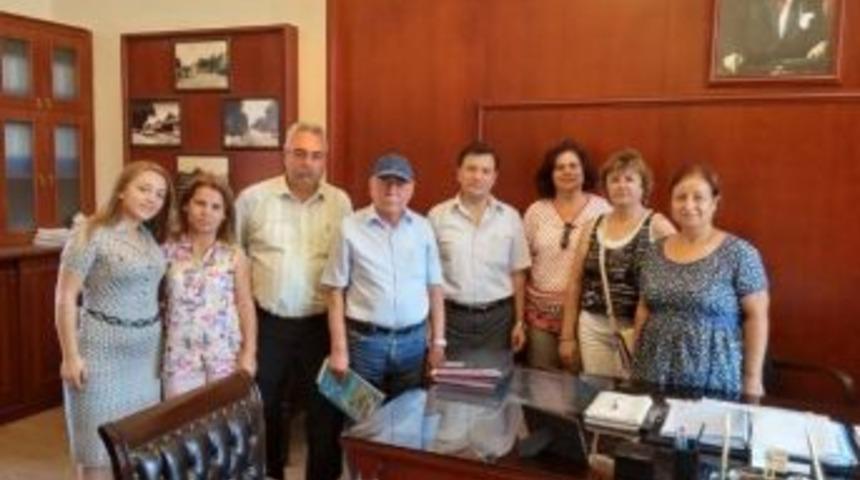 S&ouml;ke Kent Konseyi Topladığı İmzaları Tcdd&rsquo;ye Teslim Etti