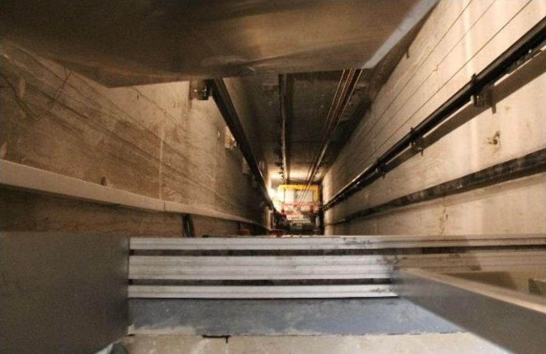 Asans&ouml;r Kurbanı 2 Yaşındaki Ayşeg&uuml;l Toprağa Verildi