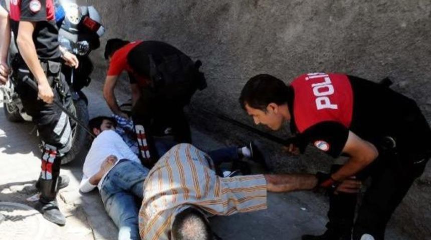 Şanlıurfa'da Komşular Kavga Etti: 1'i Polis, 5 Yaralı