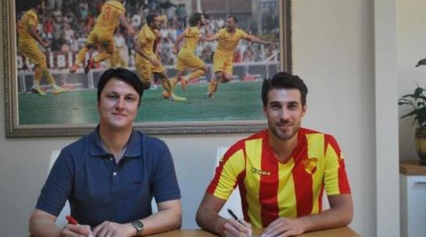 G&ouml;ztepe &Ouml;zg&uuml;r'le Imzaladı