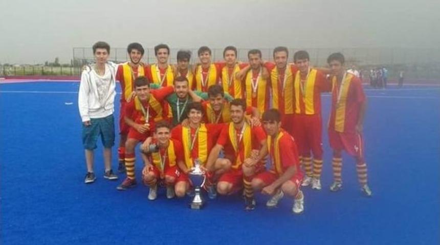 &Ccedil;im Hokeyinde Battalgazi T&uuml;rkiye Şampiyonu Oldu