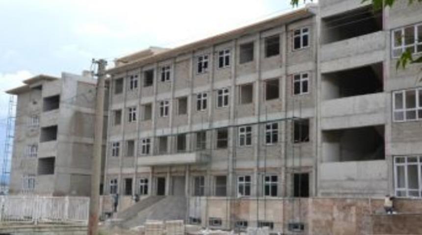 İnşaatı Bitmeden 180 &Ouml;ğrenci Tercih Etti