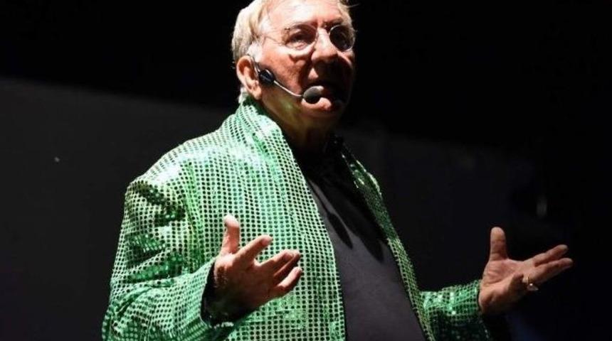 &lsquo;asi Kuş&rsquo; Aliağa&rsquo;ya Kondu