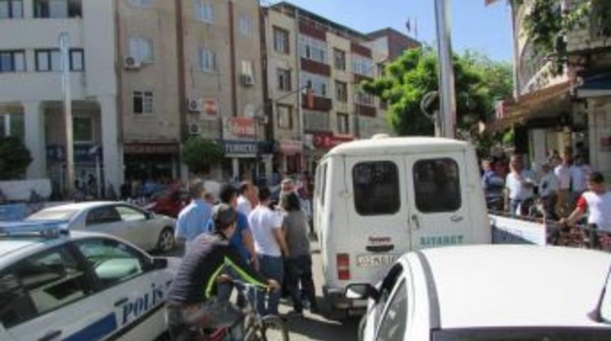 Adıyaman’da, Yol Verme Kavgası