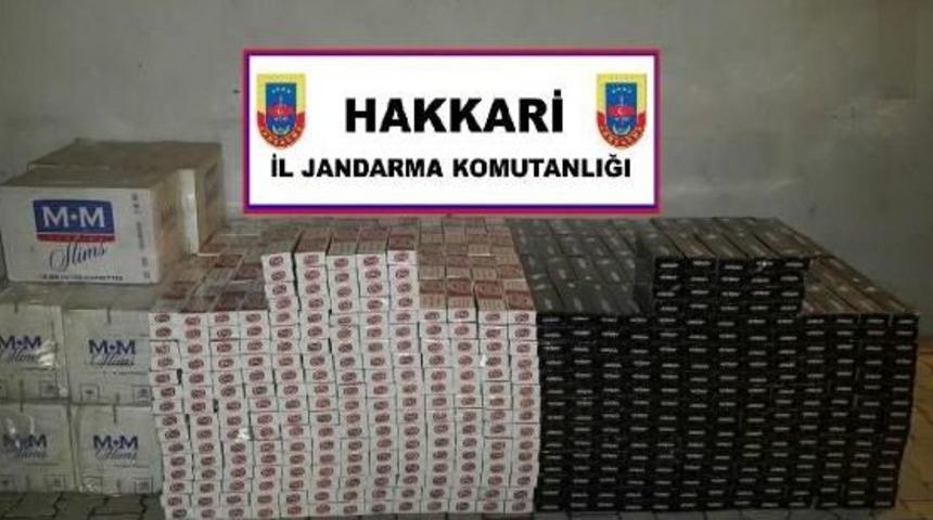 Hakkari'de Ka&ccedil;ak &Ccedil;ay Ve Sigara Ele Ge&ccedil;irildi
