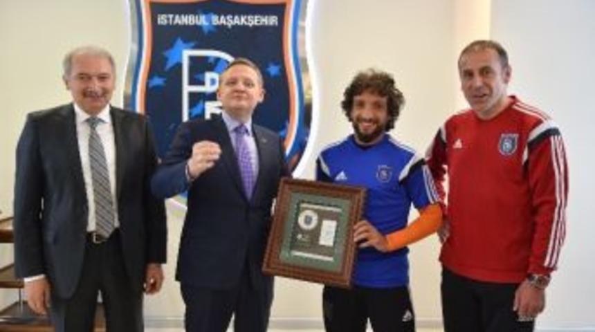 Medipol Başakşehir, Rızvan Şahin İle Yollarını Ayırdı