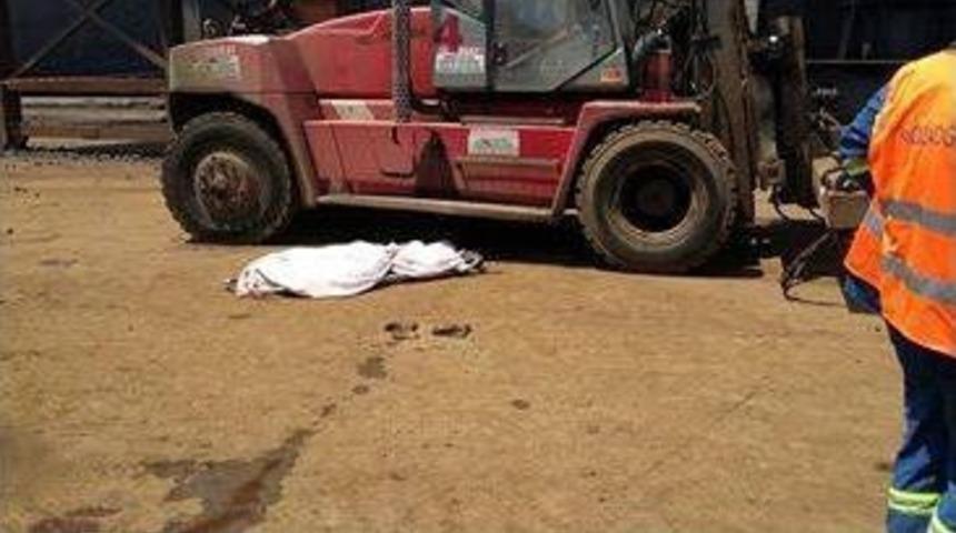 Forkliftin Altında Kalan İş&ccedil;i Hayatını Kaybetti