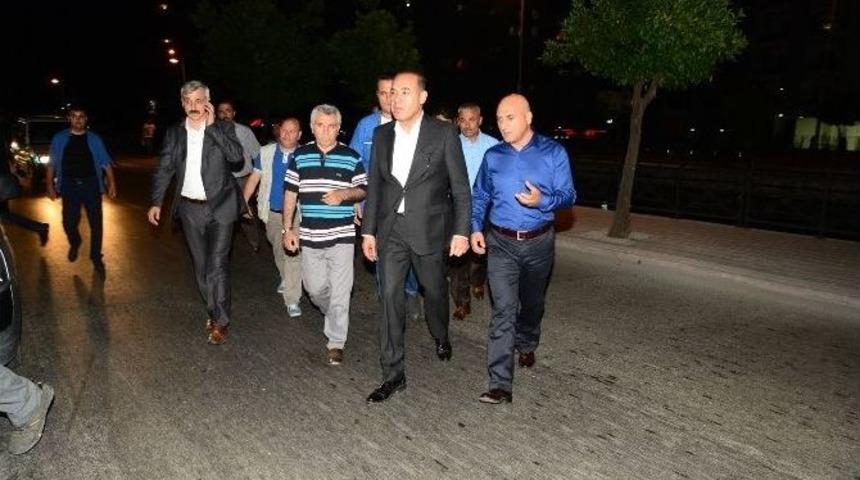 Mavi Bulvar&rsquo;a &Ccedil;elik Bariyerli &Ccedil;&ouml;z&uuml;m