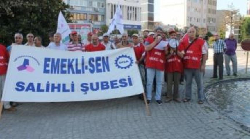 Salihli&rsquo;de Emekliler Sorunlarına Dikkat &Ccedil;ekti