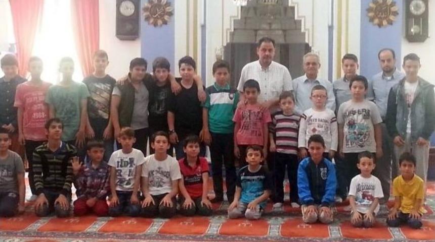 D&uuml;zce&rsquo;de Yaz Kur&rsquo;an Kurslarına İlgi B&uuml;y&uuml;k