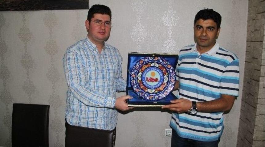 Başkale De Tayini &Ccedil;ıkan Savcı Ve Komutanlara İftarda Veda Yemeği