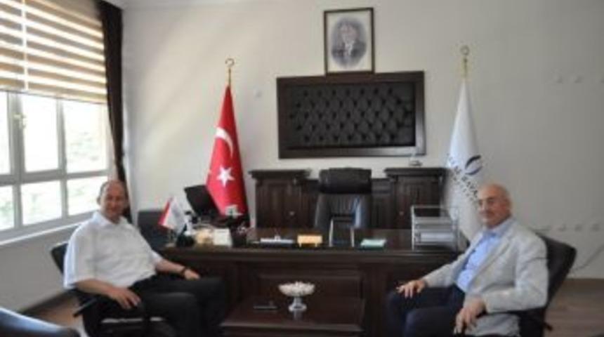 Kaymakam Kantay&rsquo;dan Dekan Ata&ccedil;&rsquo;a &rsquo;hayırlı Olsun&rsquo; Ziyareti