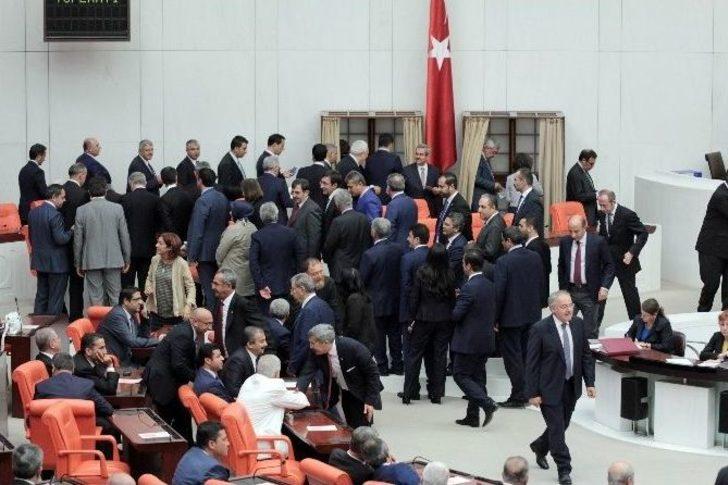 Tbmm Başkanlığı Seçiminde Üçüncü Tur Başladı G4