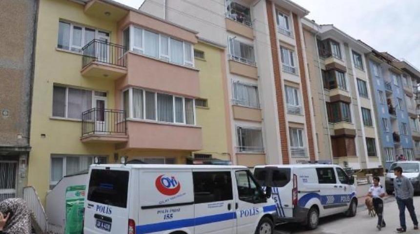 Eskişehir'de 4 G&uuml;nde Uyuşturucudan 1 Kişi &Ouml;ld&uuml;, 65 Kişi Tedaviye Alındı