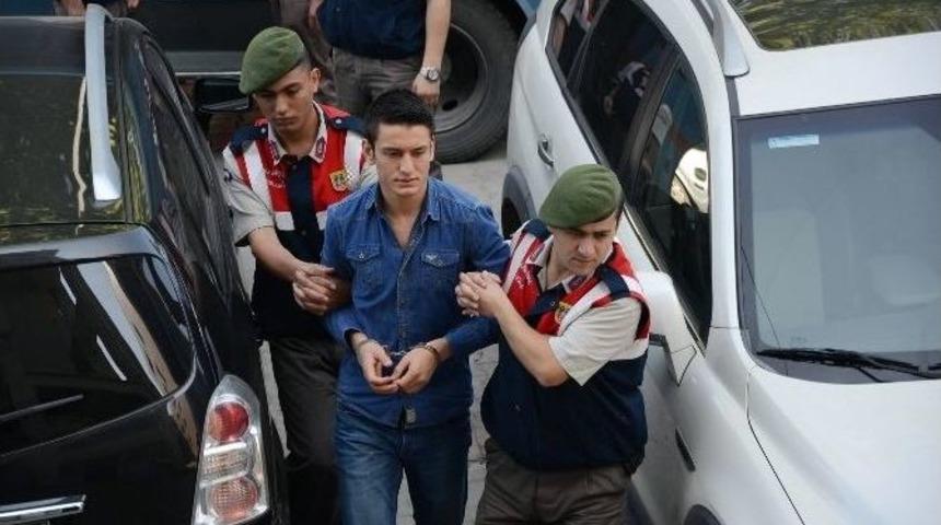 &Ccedil;ekici Şof&ouml;r&uuml;n&uuml; Bı&ccedil;aklayan Şahıs Tahliye Edildi