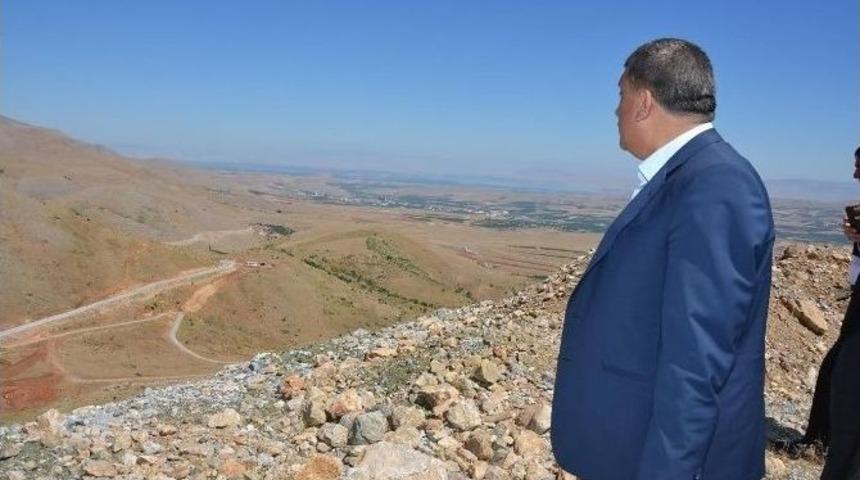 Konkas&ouml;r Ve Sıcak Asfalt Tesisi Kuruluyor