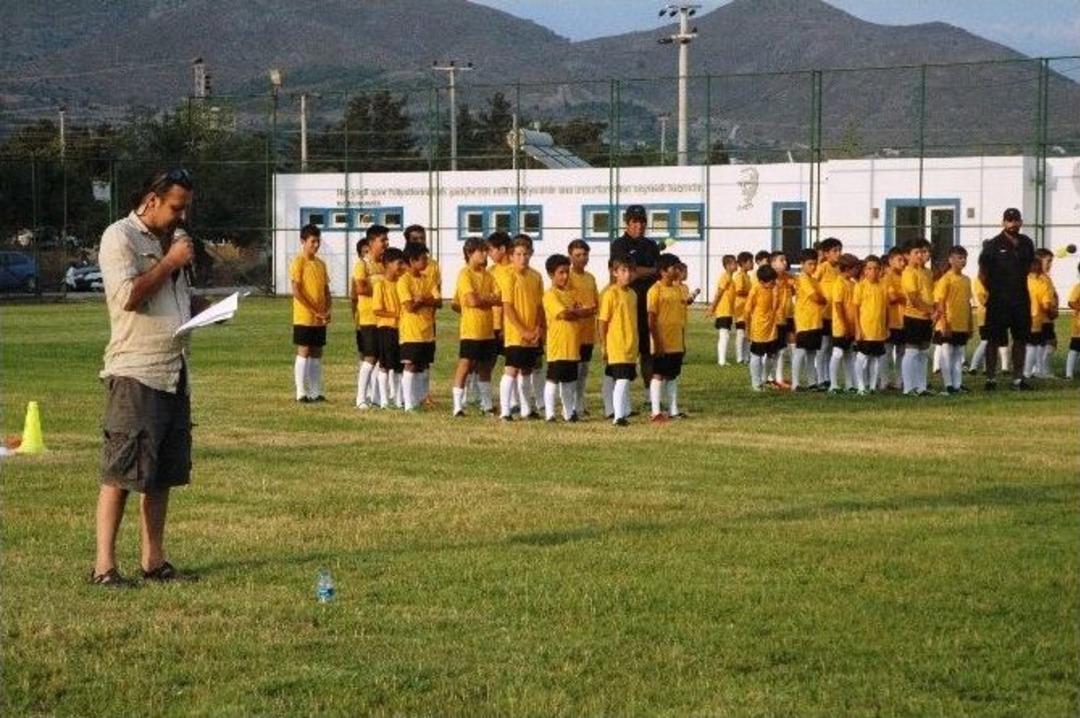 Nejat İşler: "oyunculuğu Asla Bırakmam"