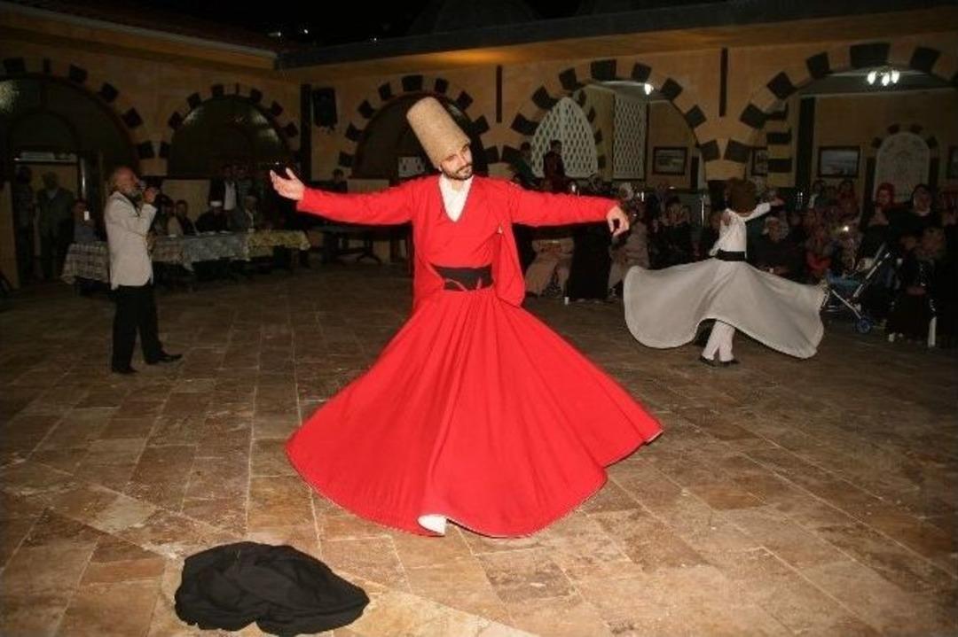 Yozgat Bilal Şahın K&uuml;lliyesinde Verilen İlahi Konseri Yoğun İlgi G&ouml;rd&uuml;