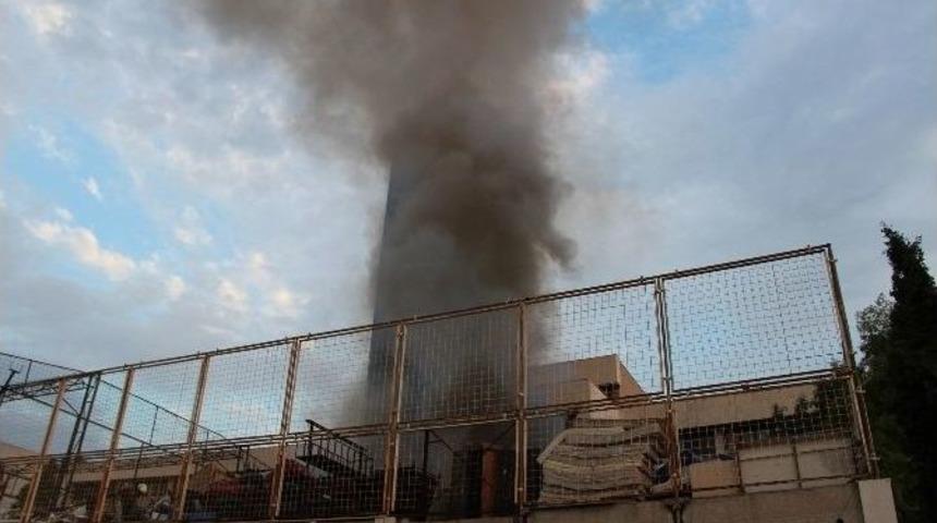 Hastahanede &Ccedil;ıkan Yangın B&uuml;y&uuml;k Paniğe Neden Oldu