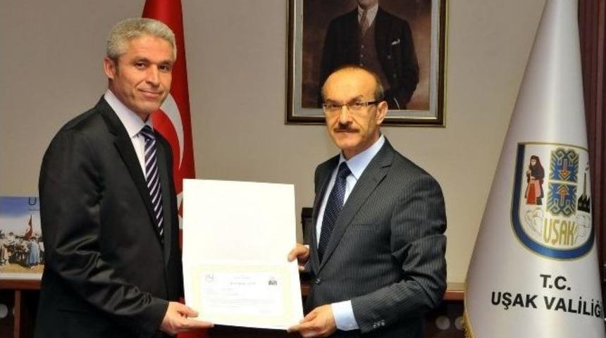 Uşak&rsquo;ta Emniyet Mensuplarına &lsquo;başarı Belgesi&rsquo; Verildi