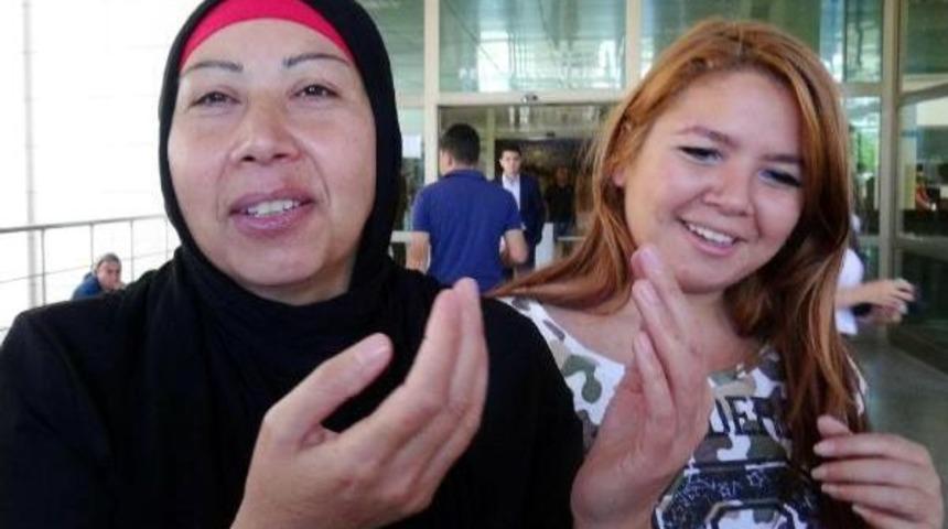 Annenin G&ouml;zyaşlarına Dayanamayınca Şikayetlerini Geri Aldılar