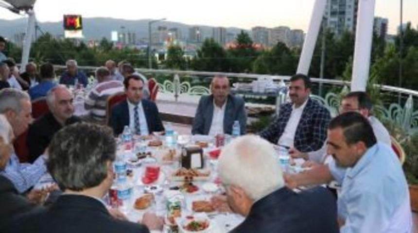 Esnaf Oda Başkanları İftarda Bir Araya Geldi