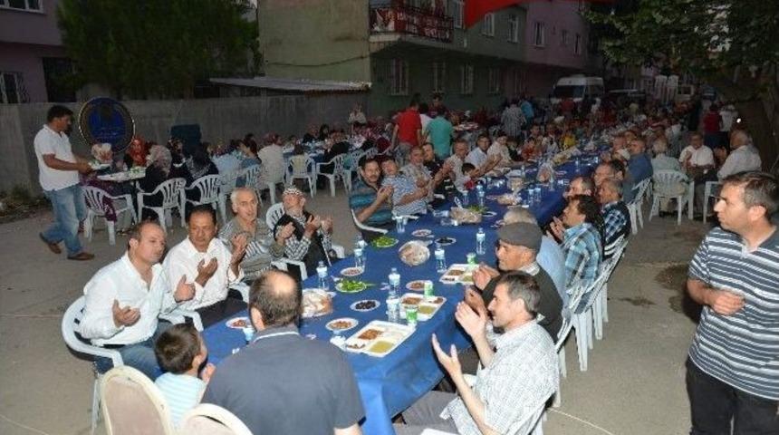 Recep Altepe, Orucunu Alemdarlı Vatandaşlarla Birlikte A&ccedil;tı