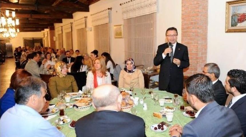 Başkan Tiryaki İftarda Vatandaşlarla Buluştu