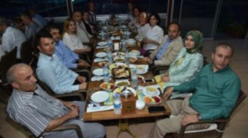 Kartepe&rsquo;de Toplantı Ve İftar Bir Arada